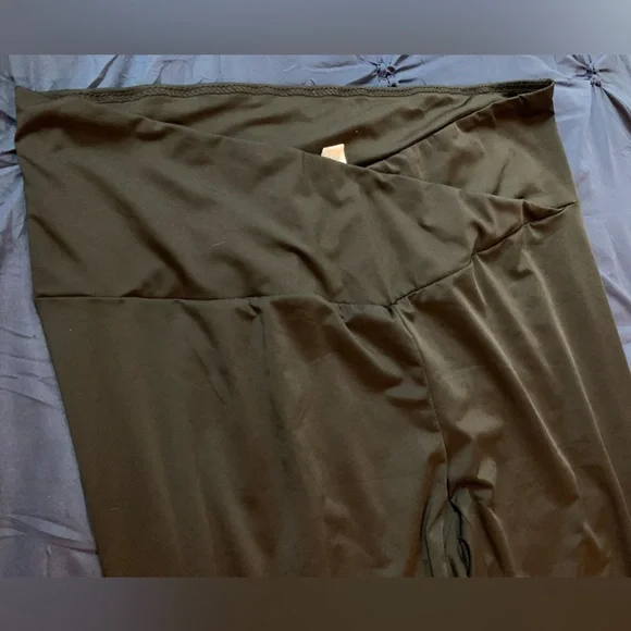 4X SHEIN Black Leggings Sleek cross cross Elastic Waist - Picture 3 of 6